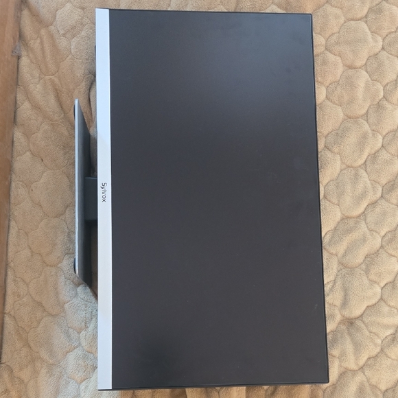 Sylvox 22" Smart RV TV DVD Combo - Picture 3 of 4